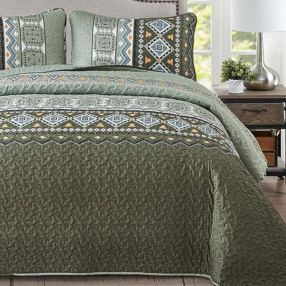 New Boho Olive Green 3 PC Bedding 100% Polyester Quilt Set • Reversible • KING